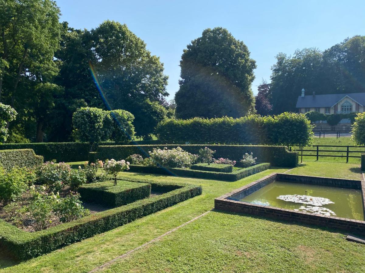 La Maison Du Cavalier, Chateau De Lavenue Pierrefitte-en-Auge 外观 照片