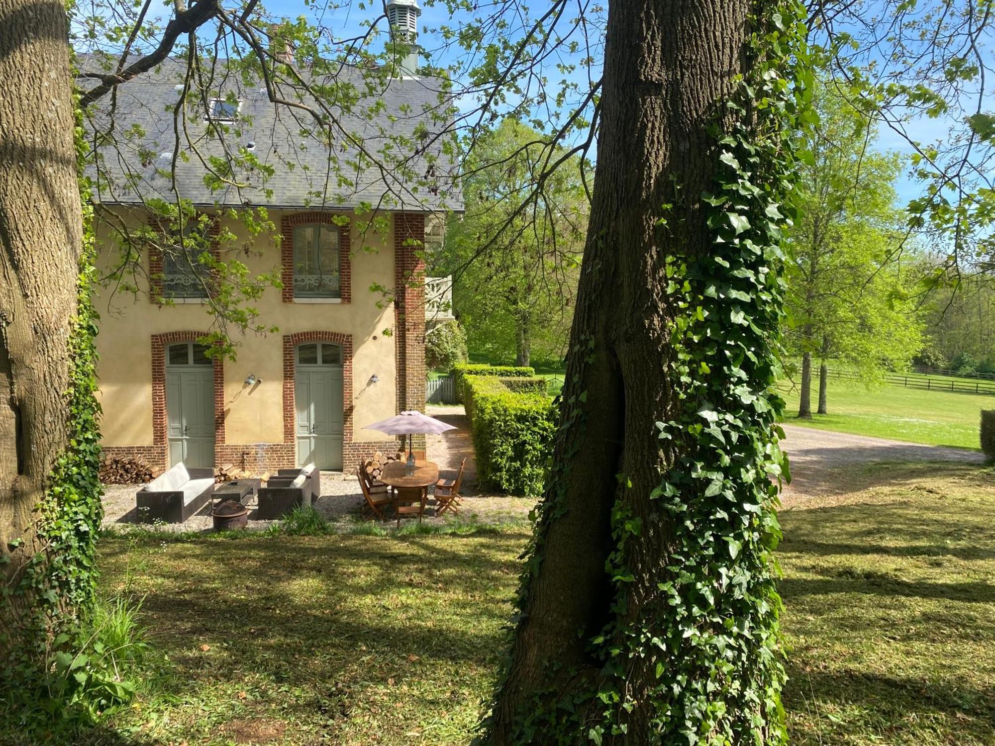 La Maison Du Cavalier, Chateau De Lavenue Pierrefitte-en-Auge 外观 照片